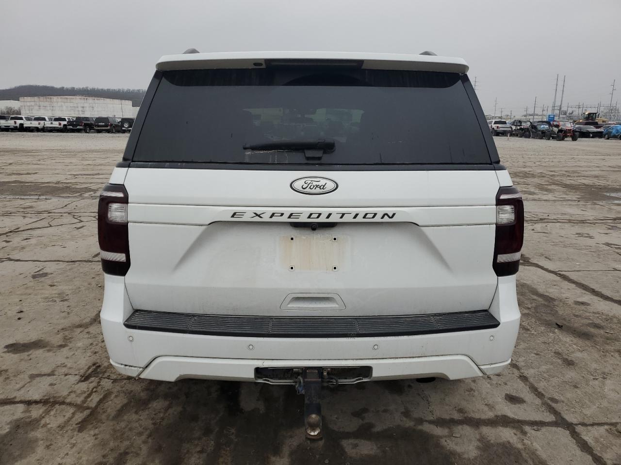2021 Ford Expedition VIN 1FMJU1GT6MEA02242 Copart auction photo, front end damage thumbnail 6