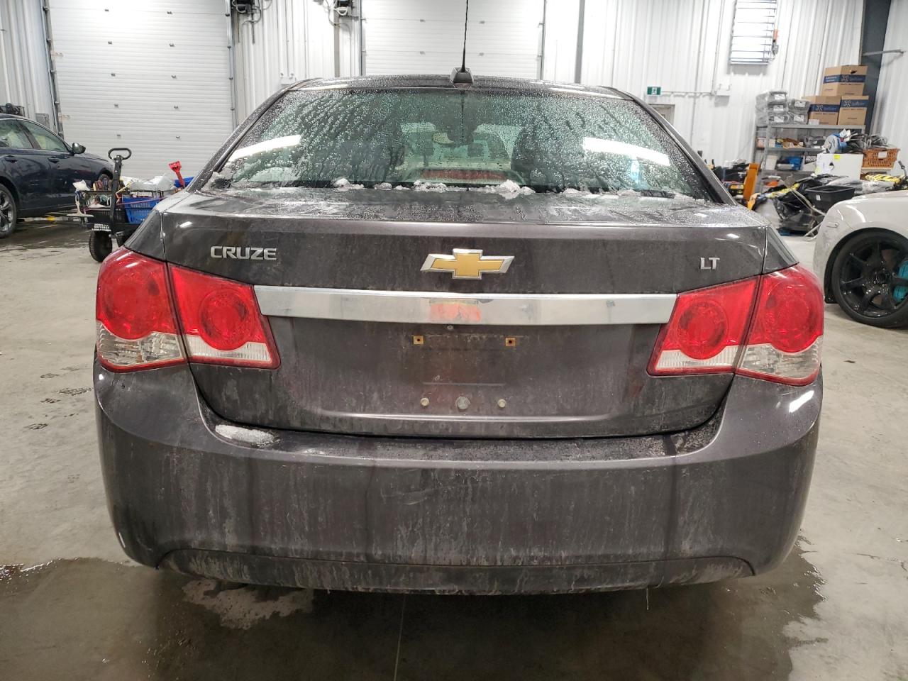 2015 Chevrolet Cruze VIN 1G1PC5SB6F7206580 Copart auction photo, front end / minor dent/scratches damage thumbnail 6