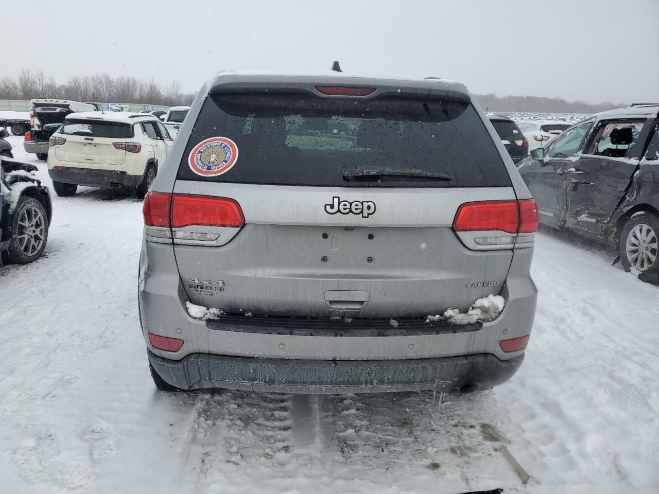 2017 Jeep Grand Cherokee VIN 1C4RJFAG9HC726565 Copart auction photo, front end / side damage thumbnail 6