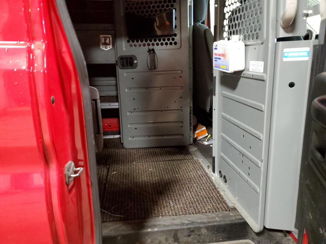 2015 Ford Transit VIN 1FTNR1ZM1FKA96483 Copart auction photo, front end / mechanical damage thumbnail 11