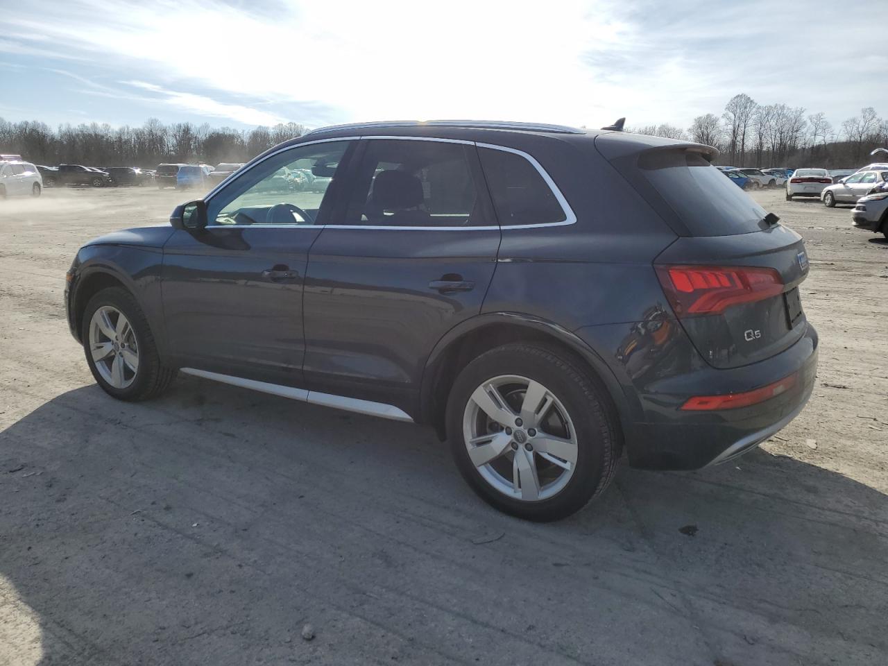 2018 Audi Q5 VIN WA1BNAFY4J2039381 Copart auction photo, front end damage thumbnail 2