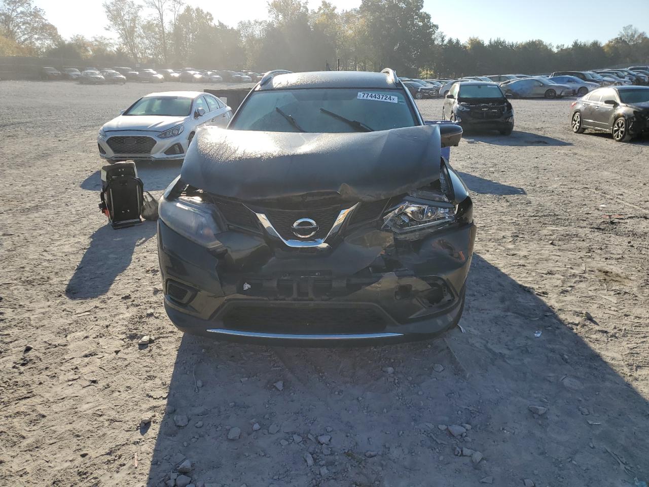 2016 Nissan Rogue VIN 5N1AT2MV1GC925601 Copart auction photo, front end / rear end damage thumbnail 5