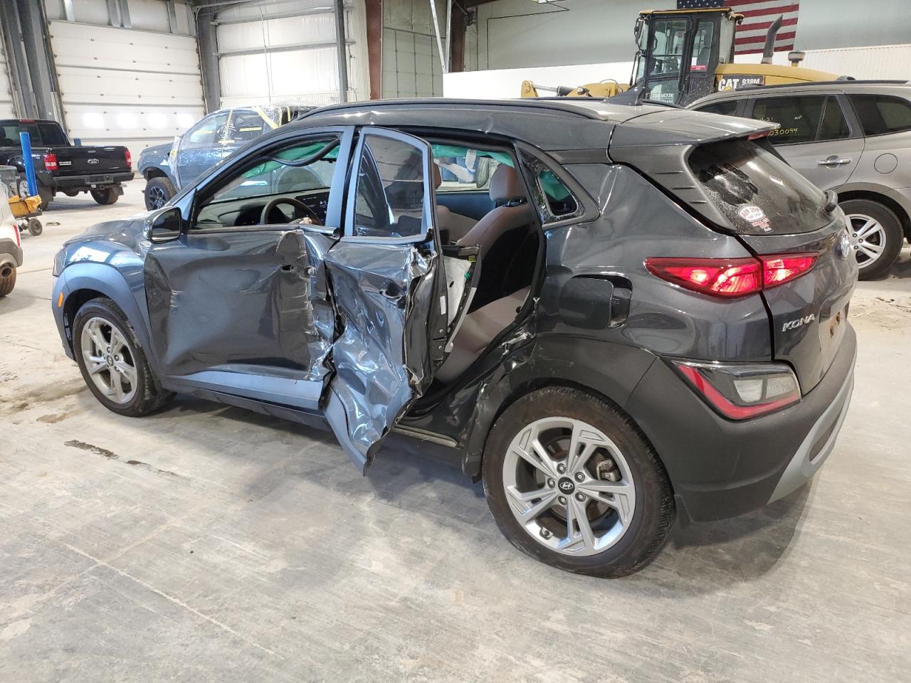 2022 Hyundai Kona VIN KM8K6CAB3NU911654 Copart auction photo, side / rear end damage thumbnail 2