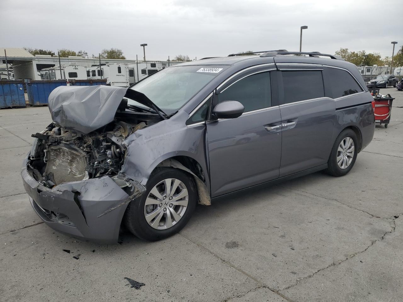 2016 Honda Odyssey VIN 5FNRL5H63GB081575