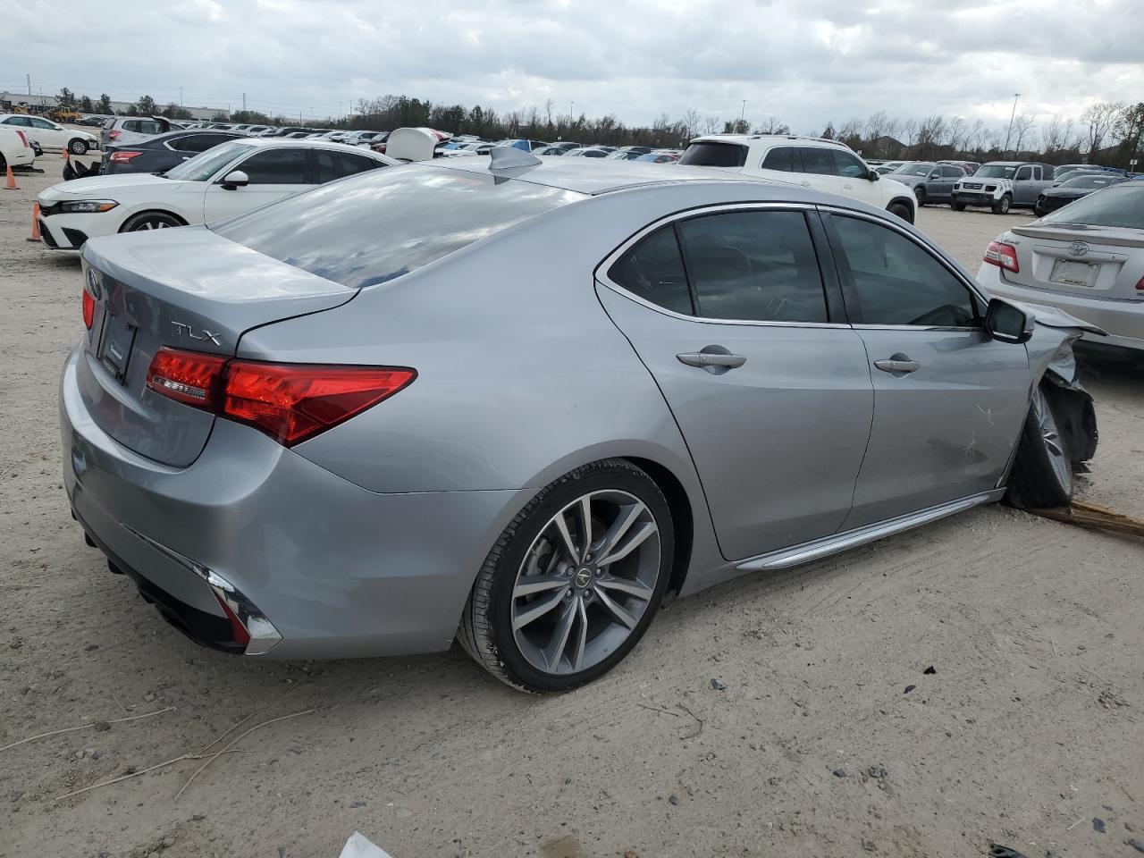2020 Acura TLX VIN 19UUB2F43LA001421 Copart auction photo, front end / side damage thumbnail 3