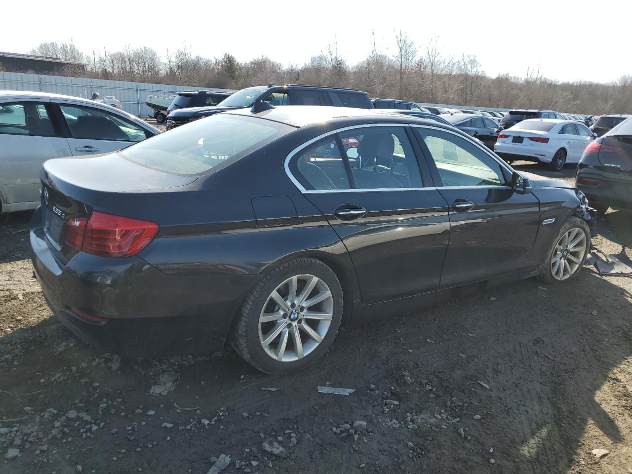 2014 BMW 5er VIN WBAFV3C59EDZ33624 Copart auction photo, front end / minor dent/scratches damage thumbnail 3