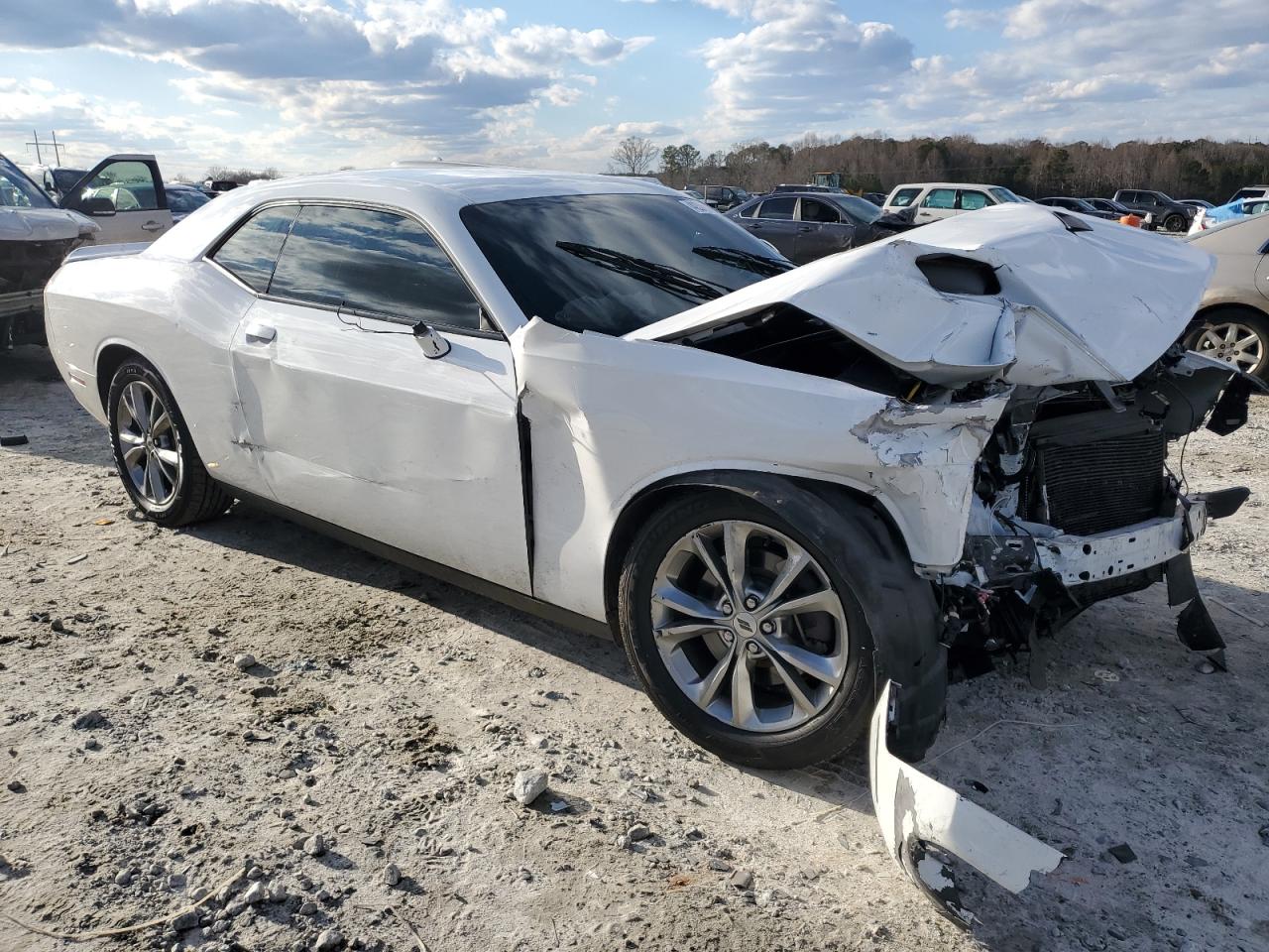 2020 Dodge Challenger VIN 2C3CDZGG9LH131084 Copart auction photo, front end / side damage thumbnail 4