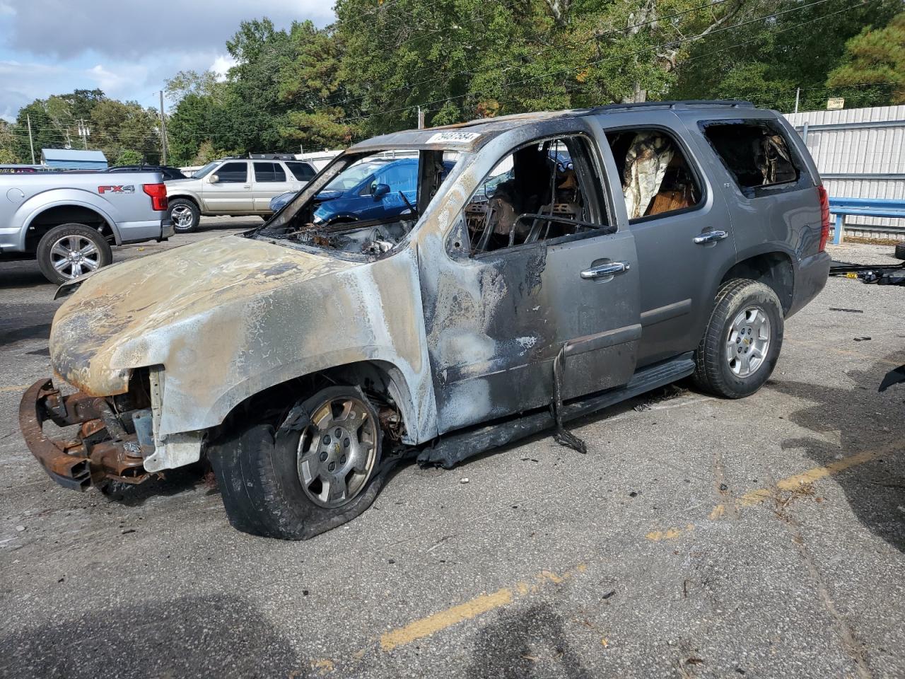 2008 Chevrolet Tahoe VIN 1GNFC13J88R248443