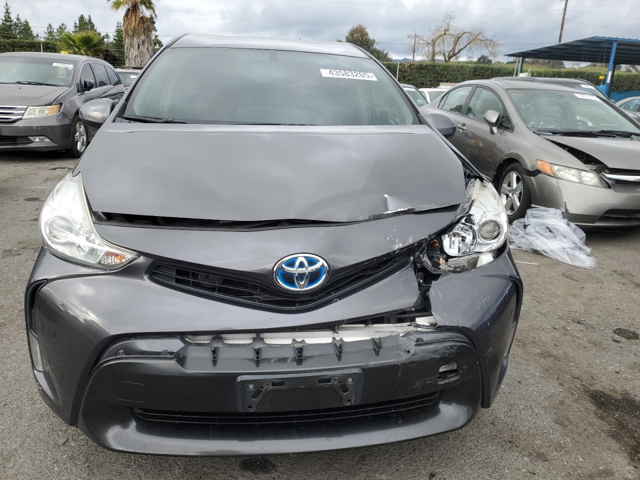 2015 Toyota Prius VIN JTDZN3EU0FJ037798 Copart auction photo, front end damage thumbnail 5