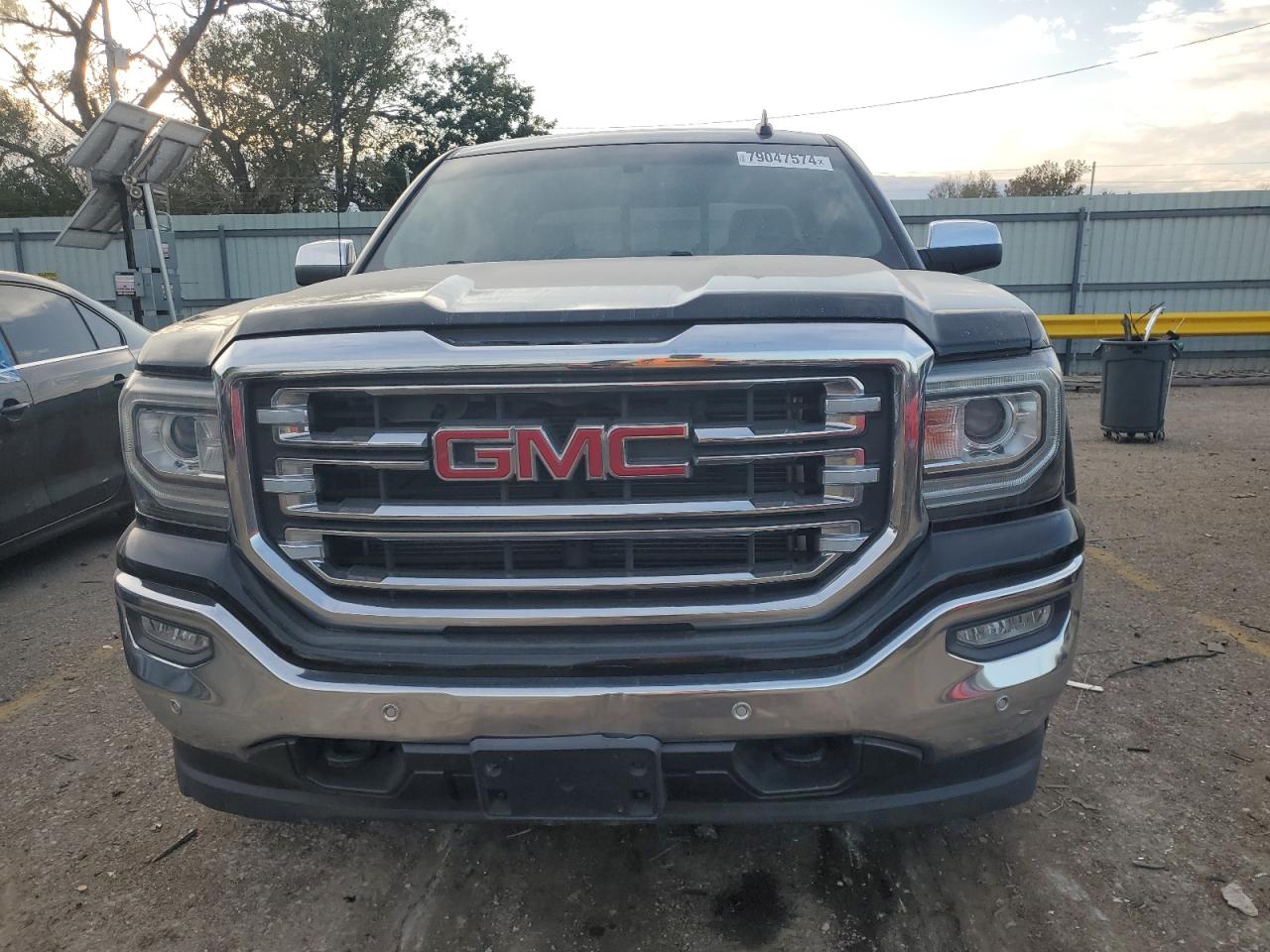 2018 GMC Sierra VIN 3GTU2NEC3JG260286 Copart auction photo, water/flood damage thumbnail 5