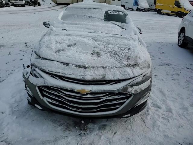 2020 Chevrolet Malibu VIN 1G1ZD5ST2LF032846 Copart auction photo, front end damage thumbnail 11