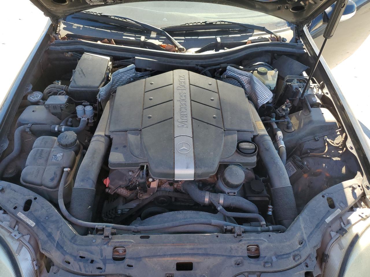 2002 Mercedes-Benz SLK-klasse VIN WDBKK65F62F249937 Copart auction photo, vandalism damage thumbnail 11