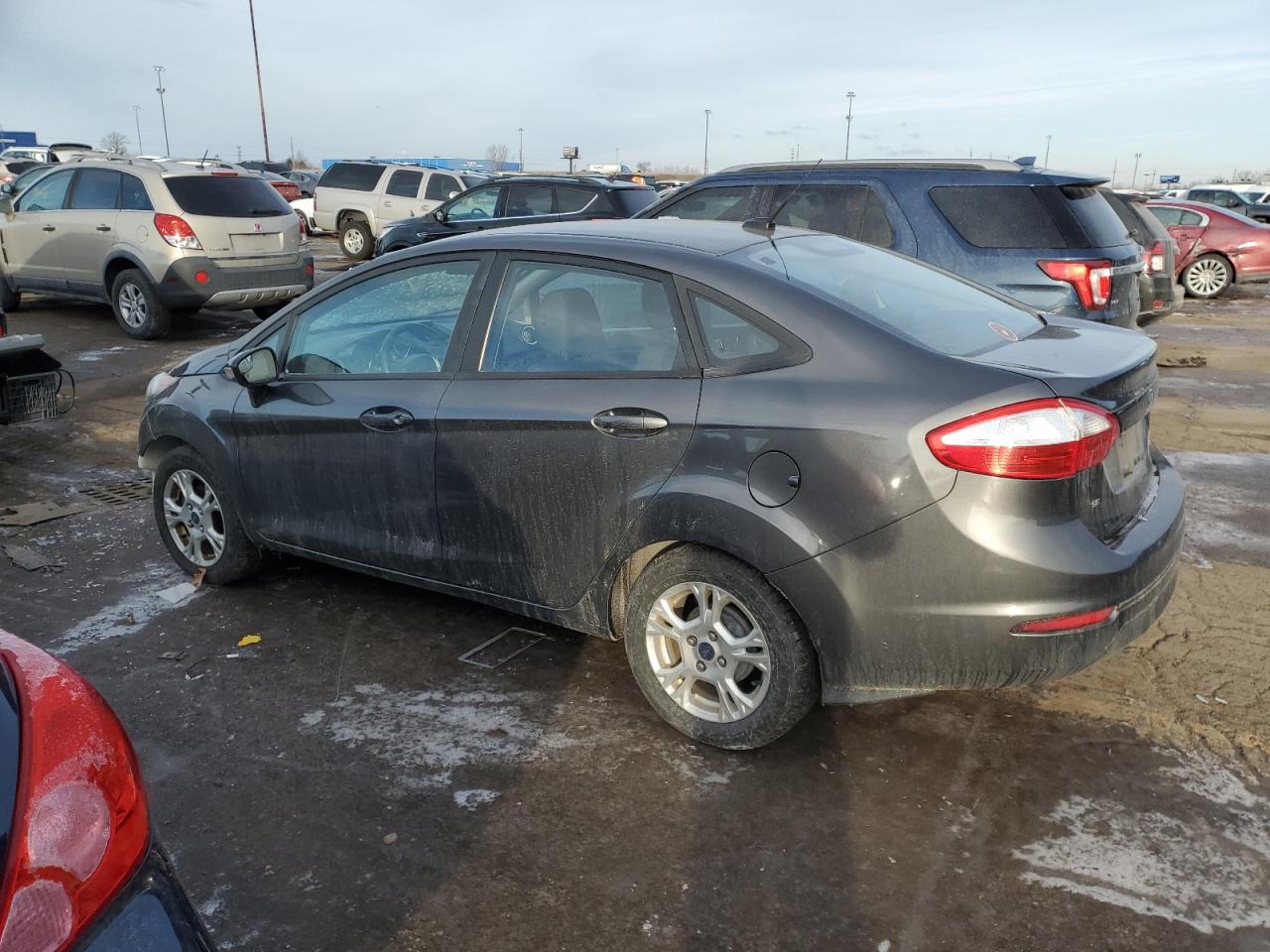 2015 Ford Fiesta VIN 3FADP4BJ3FM158242 Copart auction photo, front end damage thumbnail 2