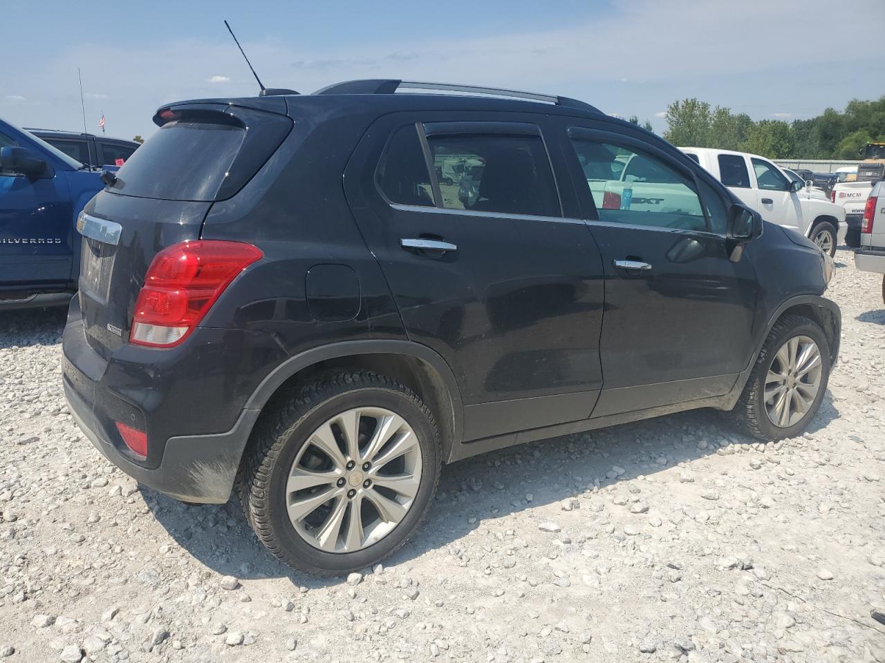 2018 Chevrolet Trax VIN 3GNCJRSB1JL254762 Copart auction photo, front end damage thumbnail 3