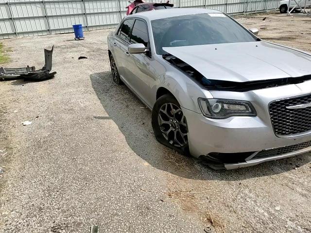 2018 Chrysler 300 VIN 2C3CCAGG2JH250368 Copart auction photo, all over damage thumbnail 10