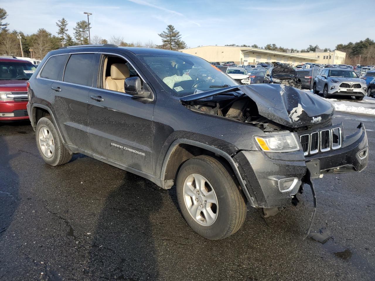 2016 Jeep Grand Cherokee VIN 1C4RJFAG3GC312843 Copart auction photo, front end / side damage thumbnail 4