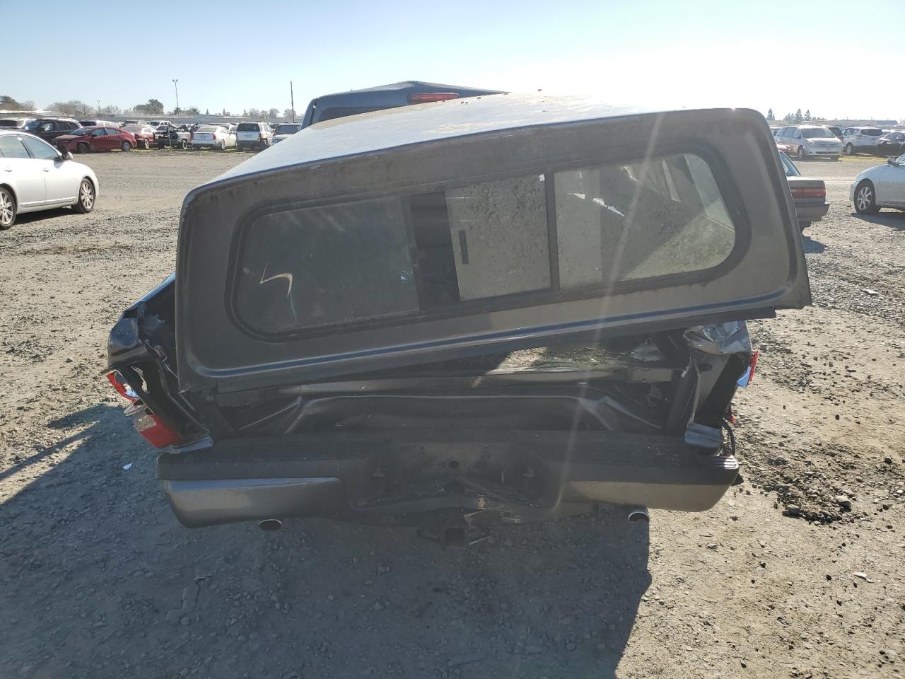 2011 Ford Ranger VIN 1FTLR4FE2BPB10748 Copart auction photo, all over damage thumbnail 6