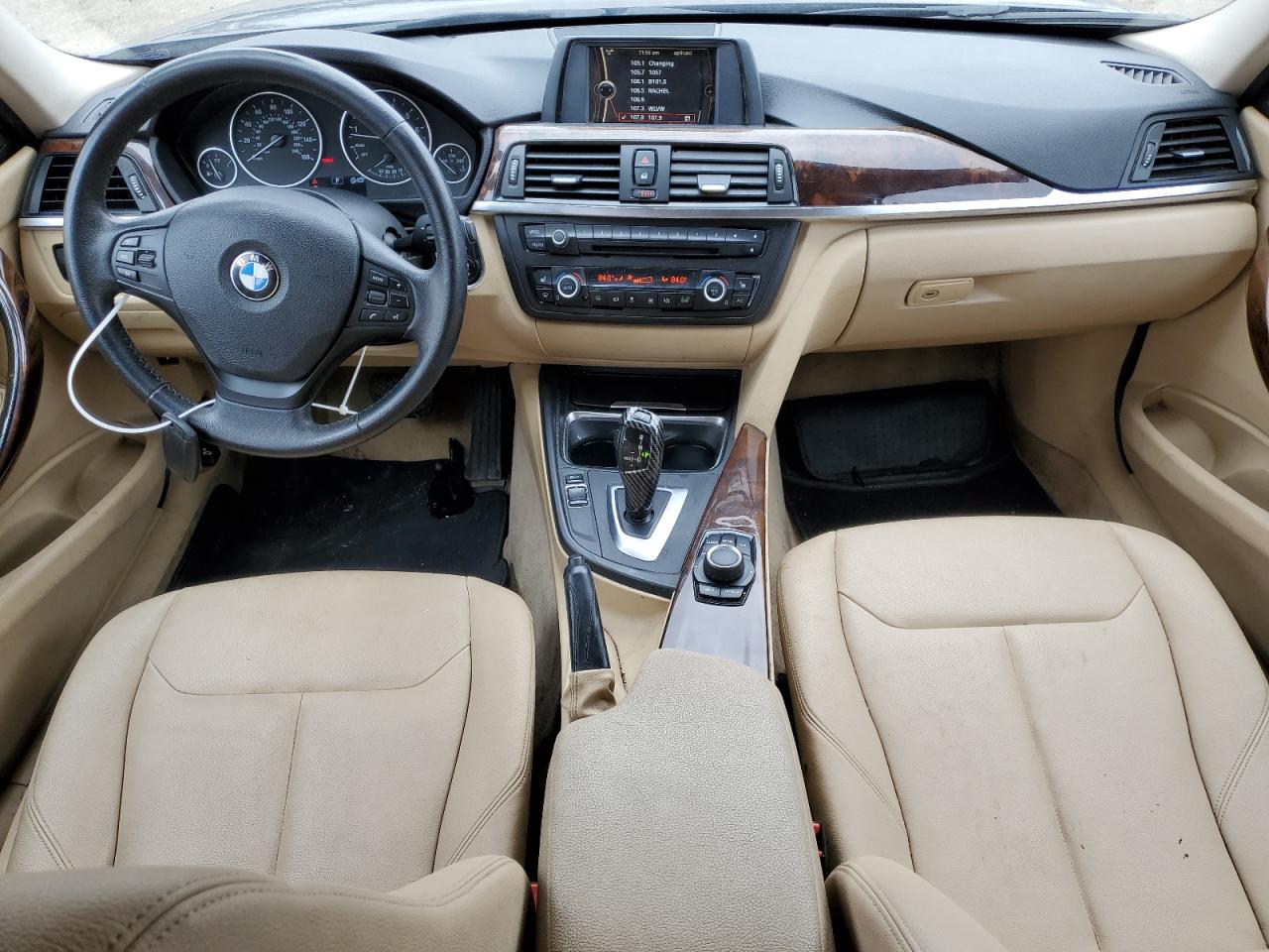 2013 BMW 3er VIN WBA3B5C52DF590133 Copart auction photo, side / front end damage thumbnail 8