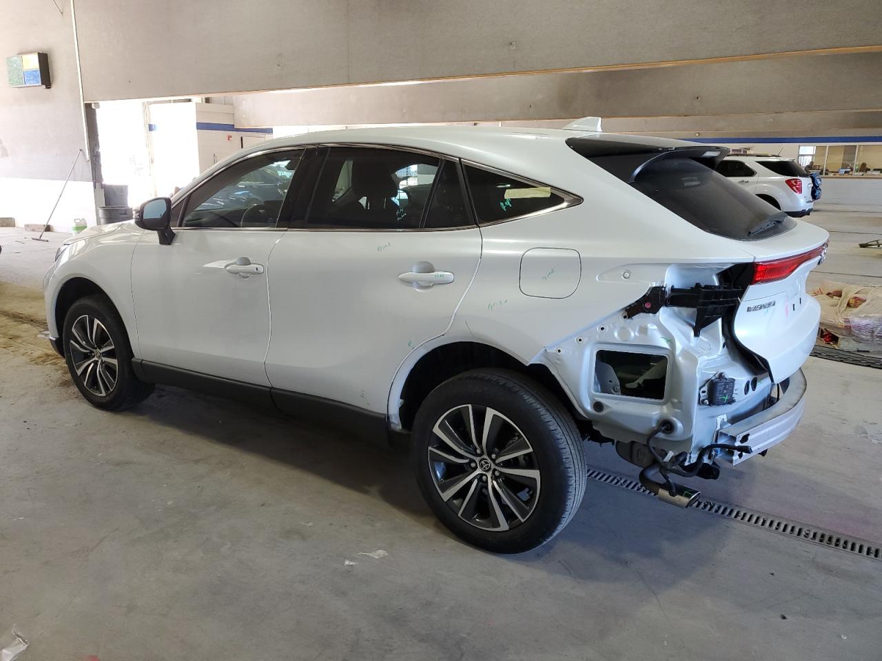 2023 Toyota Venza VIN JTEAAAAH8PJ126957 Copart auction photo, rear end damage thumbnail 2