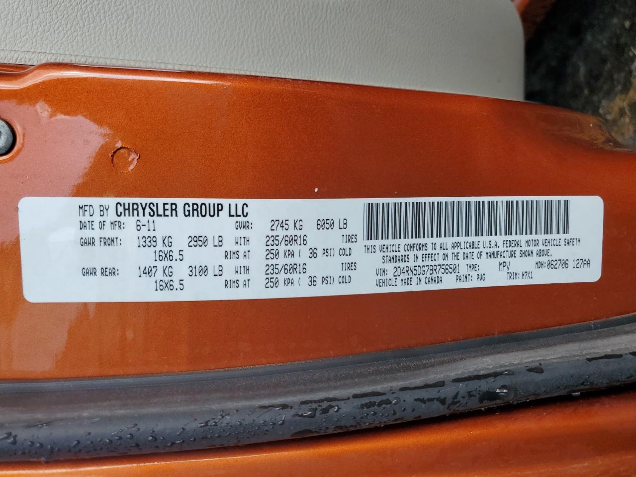 2011 Dodge Caravan VIN 2D4RN5DG7BR756501 Copart auction photo, normal wear damage thumbnail 10