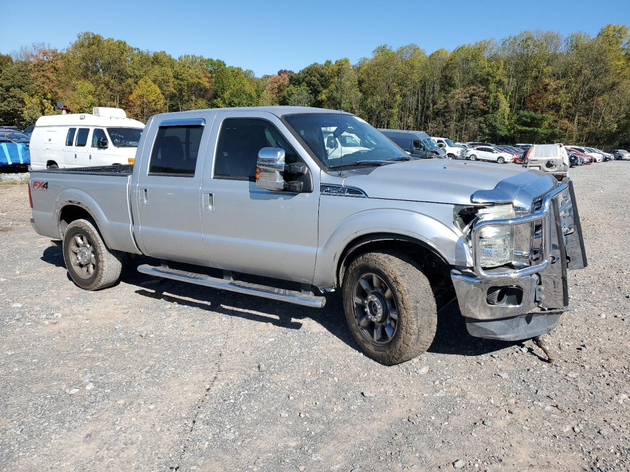 2016 Ford F250 VIN 1FT7W2B69GEB74995 Copart auction photo, front end / undercarriage damage thumbnail 4