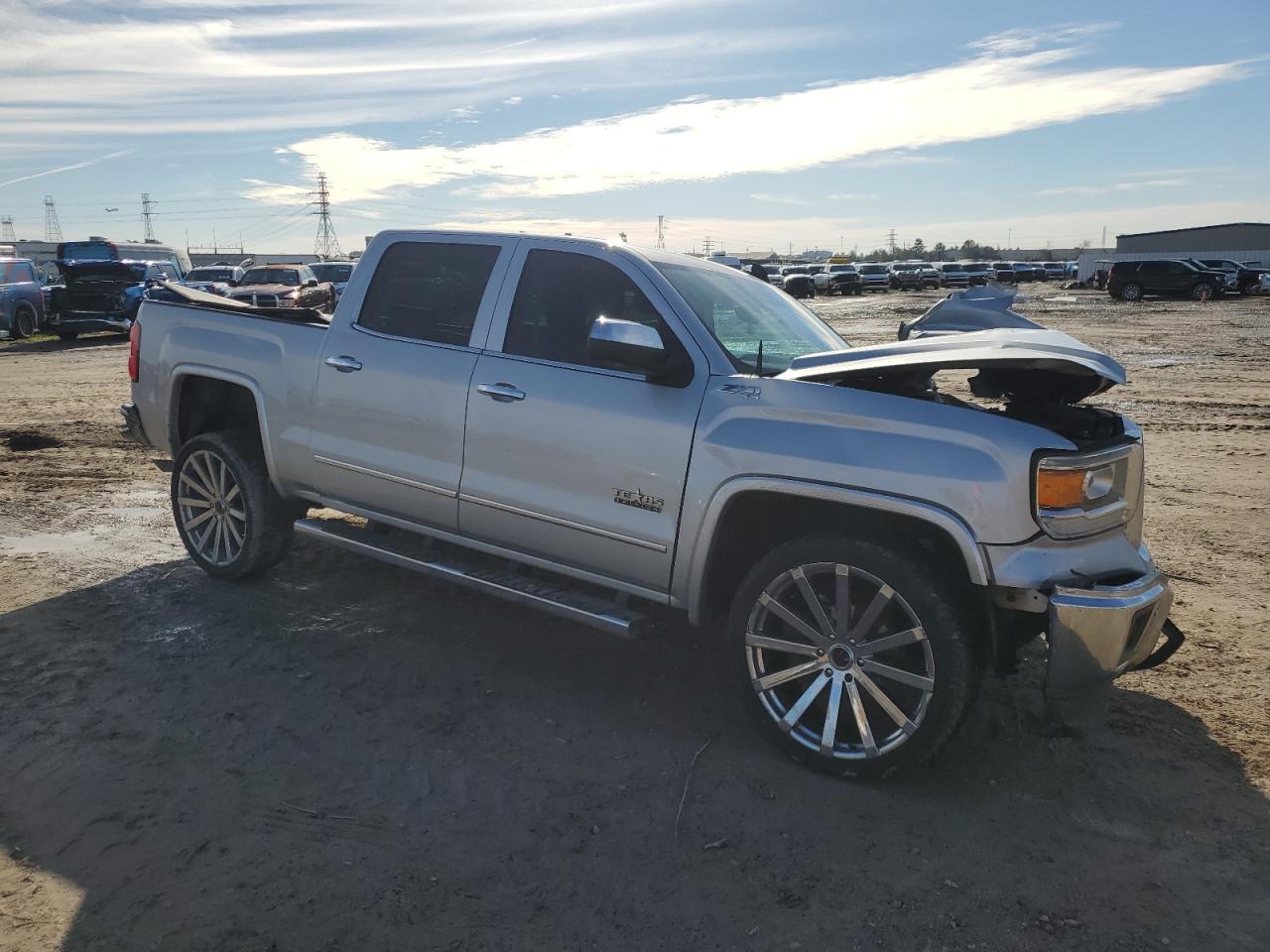 2015 GMC Sierra VIN 3GTU2VEJ2FG414590 Copart auction photo, front end / side damage thumbnail 4