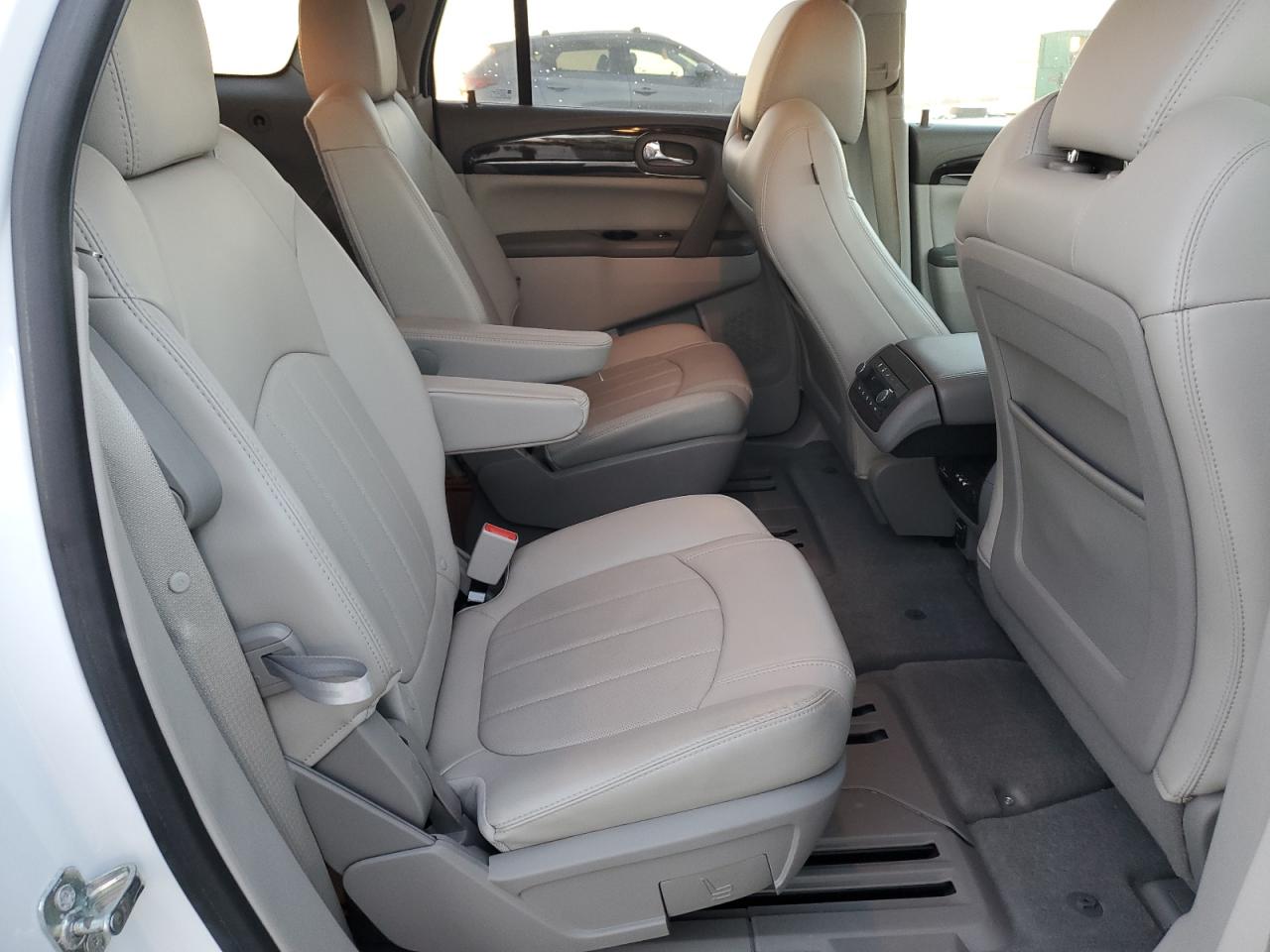 2016 Buick Enclave VIN 5GAKRBKD4GJ180079 Copart auction photo, front end damage thumbnail 11