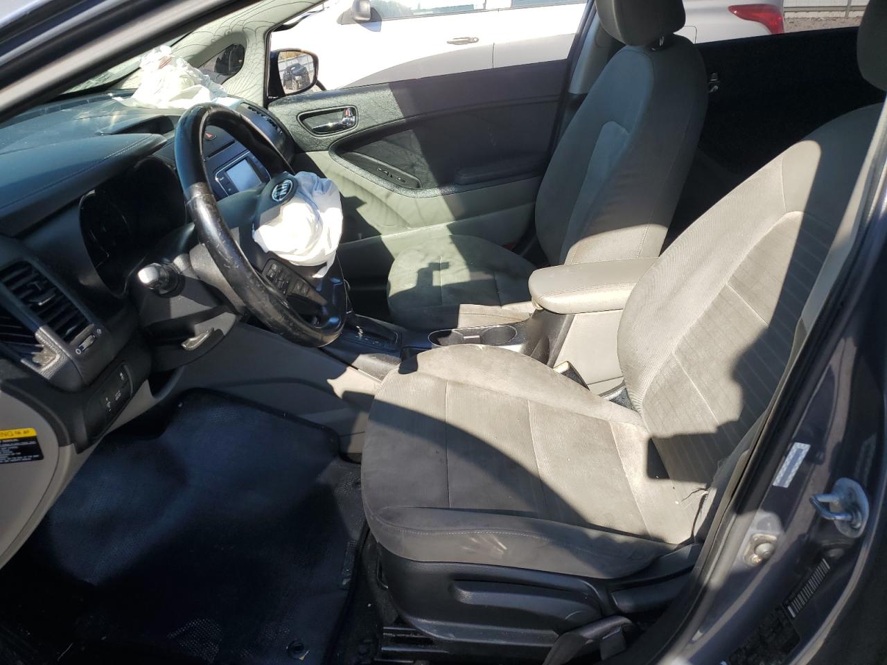 2015 KIA Forte VIN KNAFX4A81F5282076 Copart auction photo, all over damage thumbnail 7