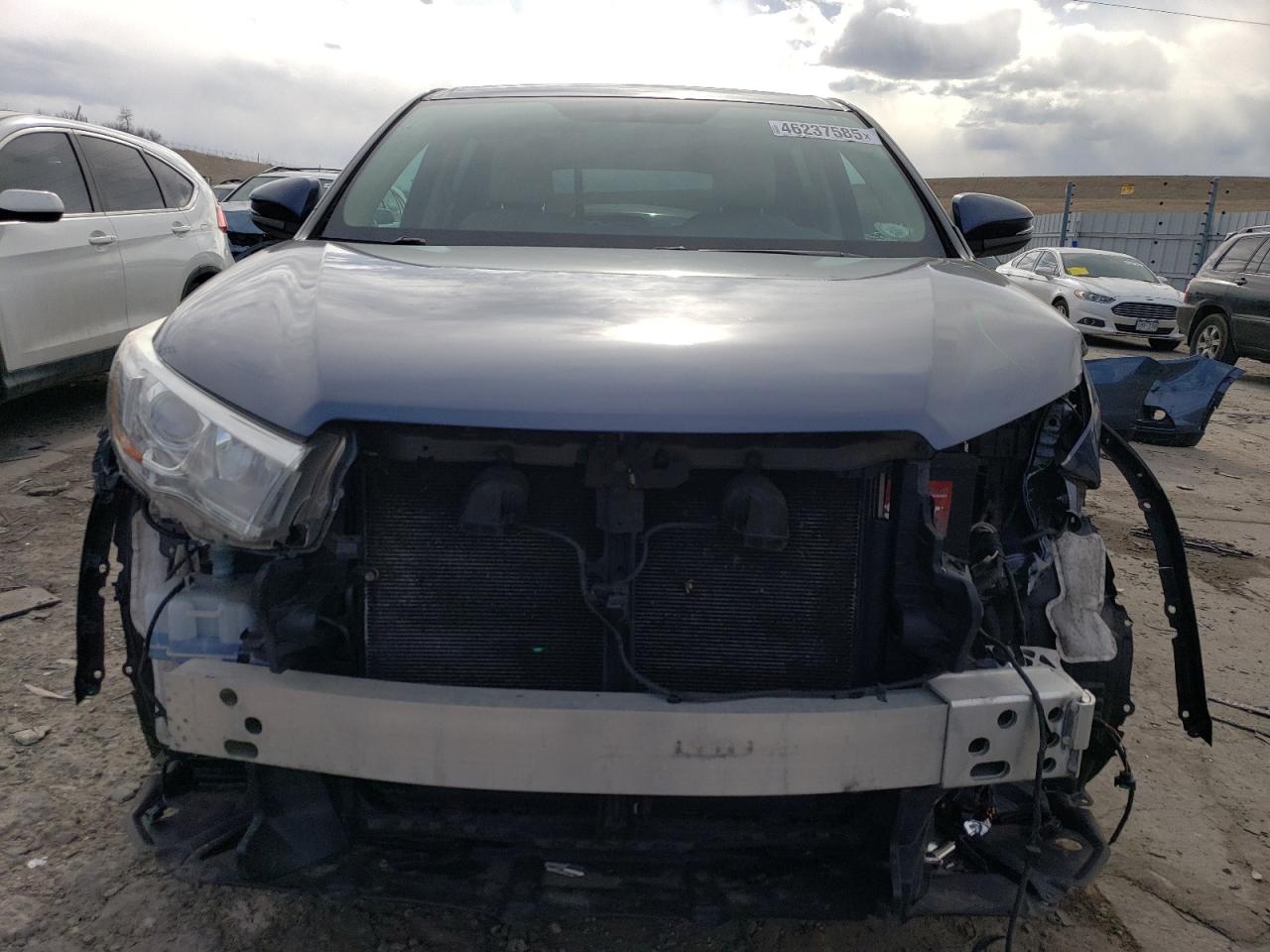 2015 Toyota Highlander VIN 5TDBKRFH9FS202118 Copart auction photo, rear end / front end damage thumbnail 5