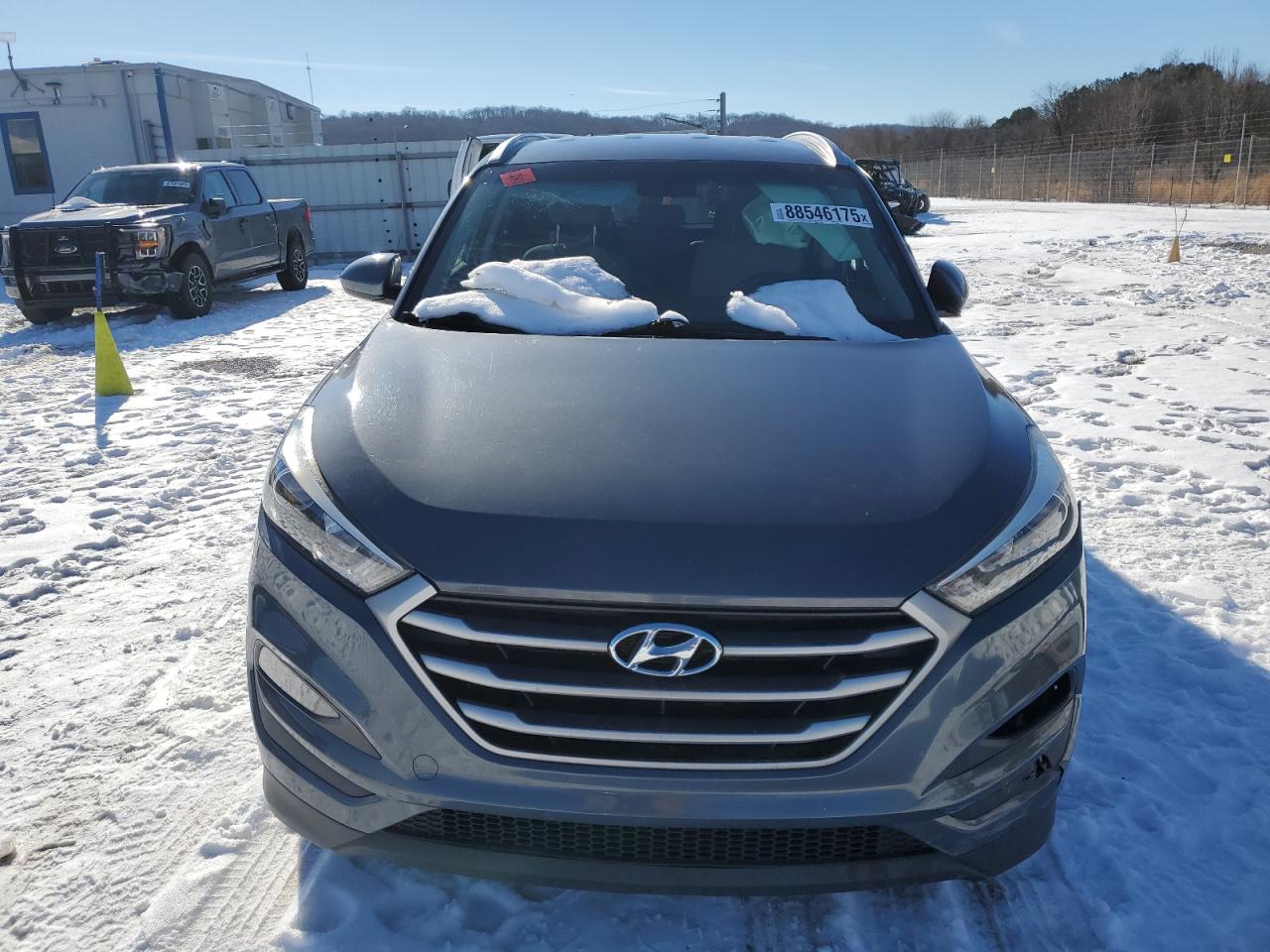 2018 Hyundai Tucson VIN KM8J3CA43JU647089 Copart auction photo, all over damage thumbnail 5