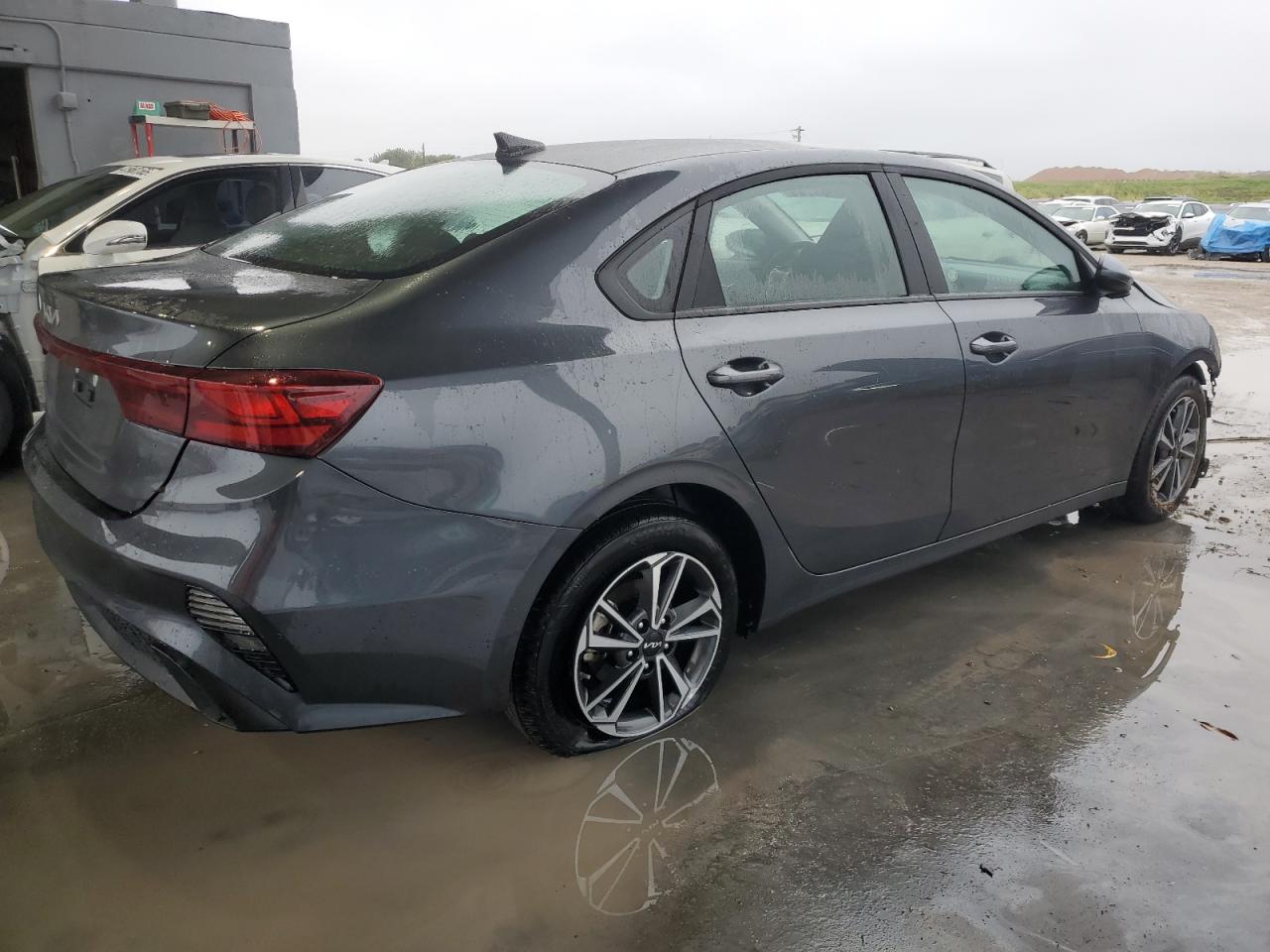 2024 KIA Forte VIN 3KPF24AD0RE769079 Copart auction photo, front end / mechanical damage thumbnail 3