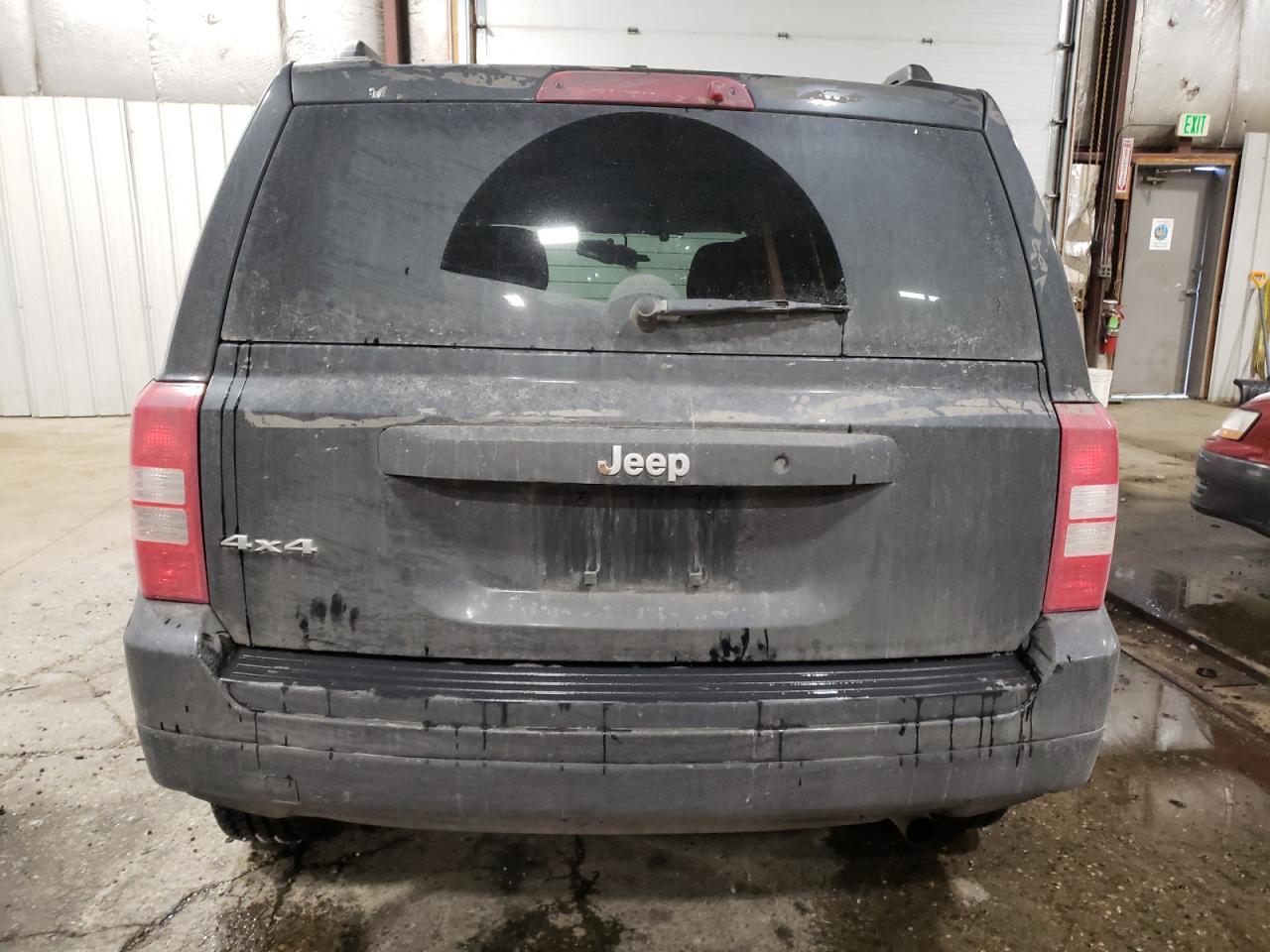 2016 Jeep Liberty (Patriot) VIN 1C4NJRBB7GD659086 Copart auction photo, front end damage thumbnail 6