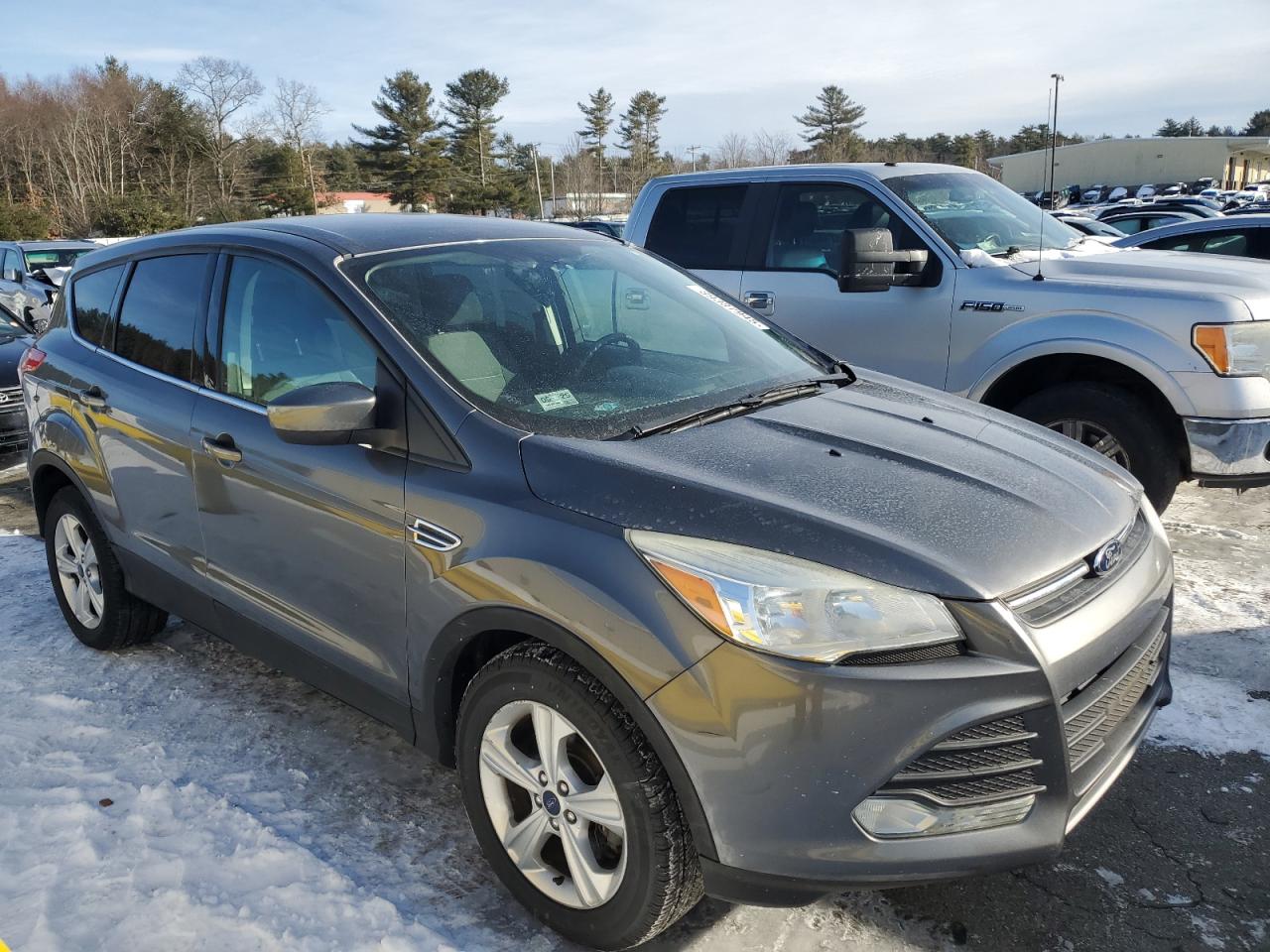 2014 Ford Escape VIN 1FMCU9GX5EUC55991 Copart auction photo, front end damage thumbnail 4