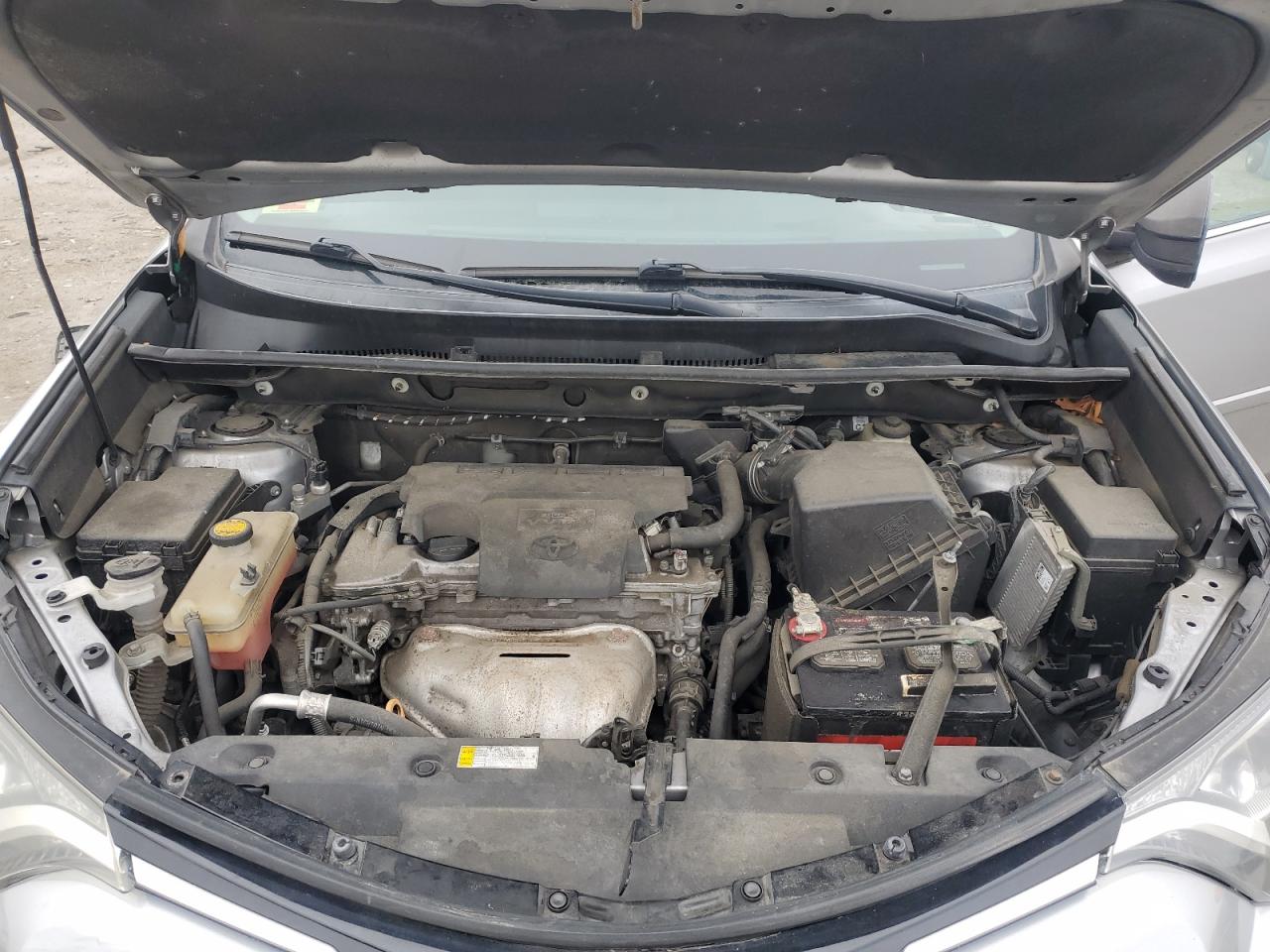 2018 Toyota RAV 4 VIN 2T3BFREV1JW745286 Copart auction photo, front end / minor dent/scratches damage thumbnail 12