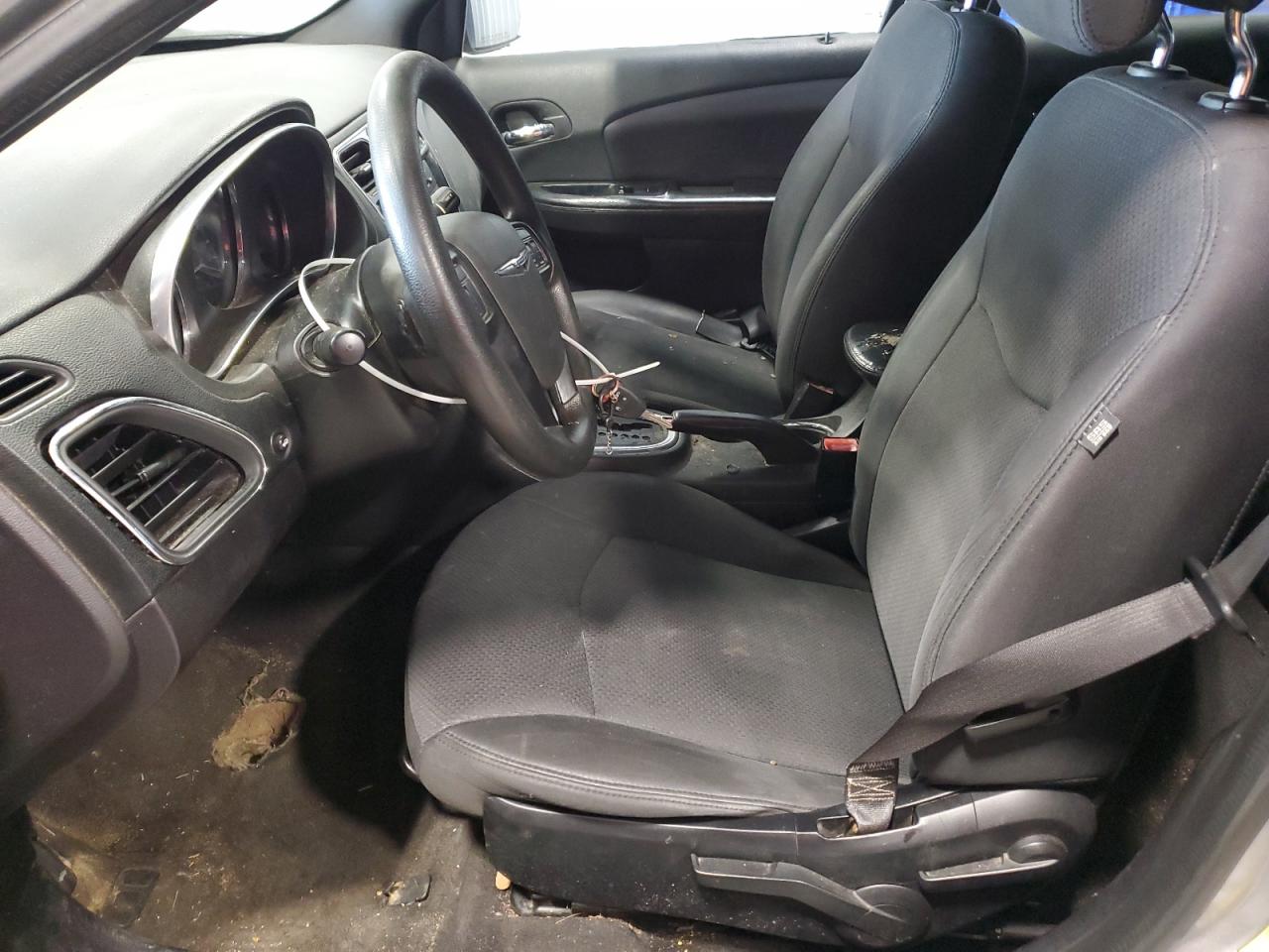 2014 Chrysler 200 VIN 1C3CCBAB9EN141633 Copart auction photo, side damage thumbnail 7