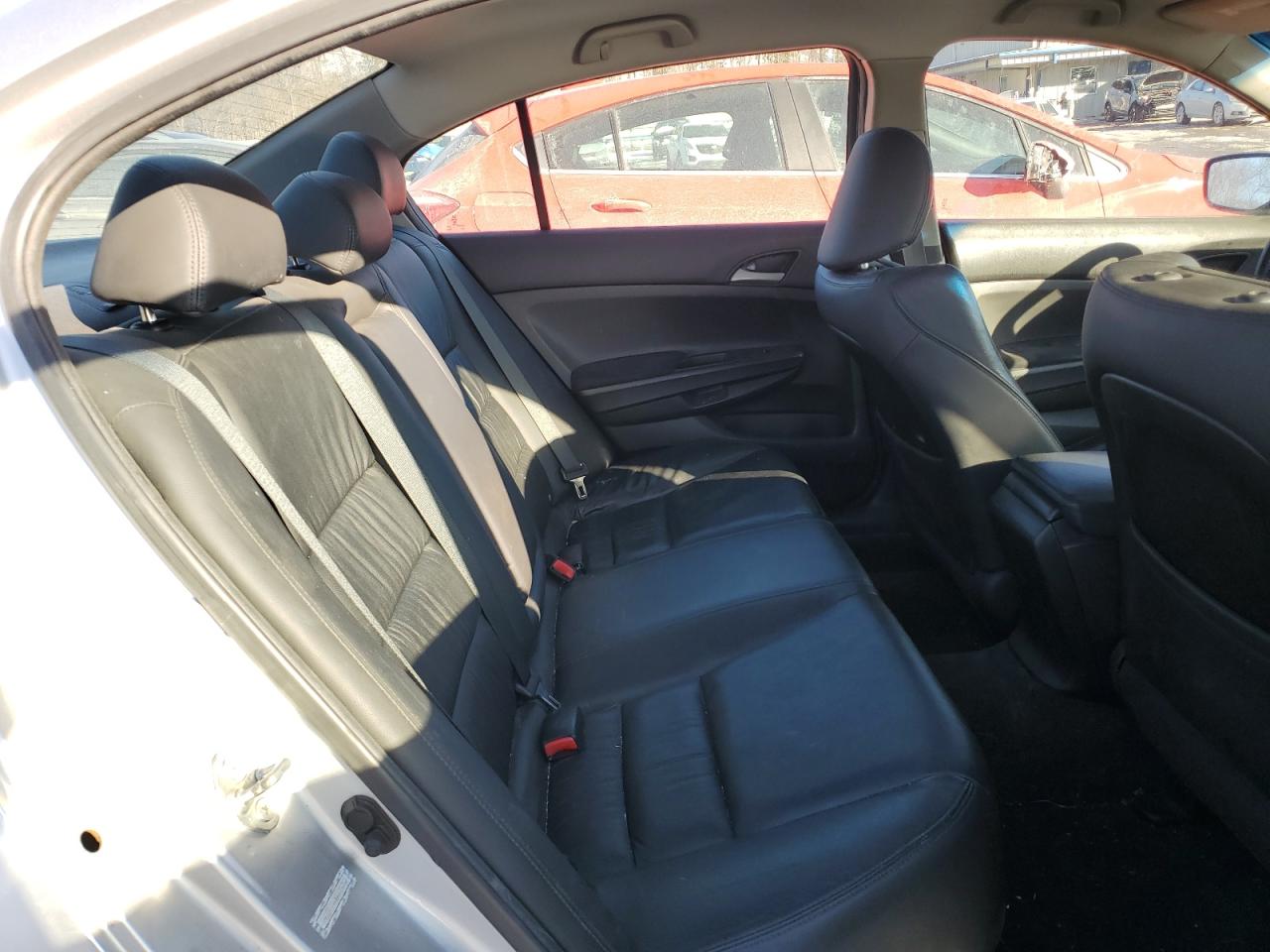 2011 Honda Accord VIN 1HGCP2F60BA039752 Copart auction photo, rear end damage thumbnail 10
