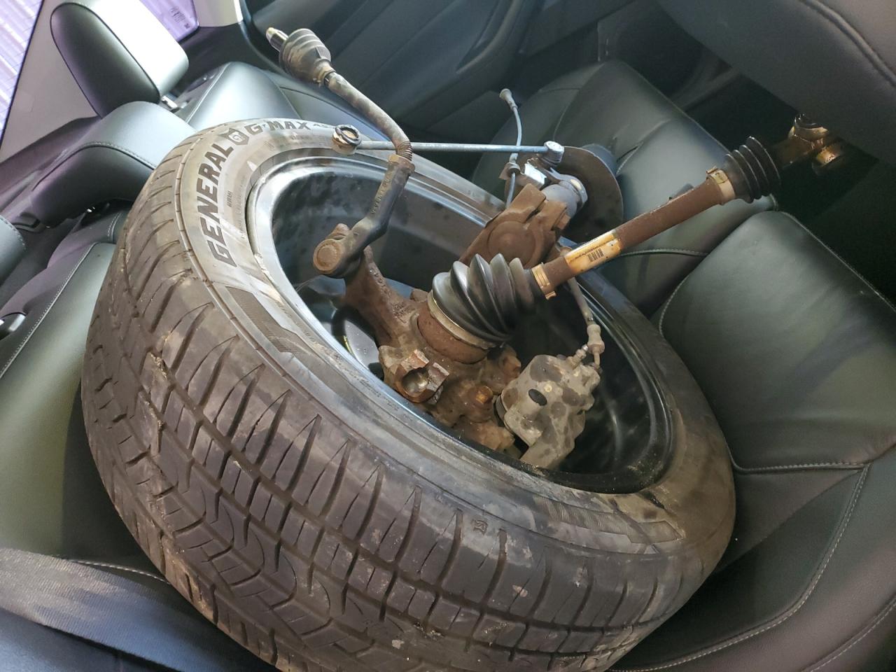2016 Ford Focus VIN 1FADP3F26GL317903 Copart auction photo, front end / side damage thumbnail 12