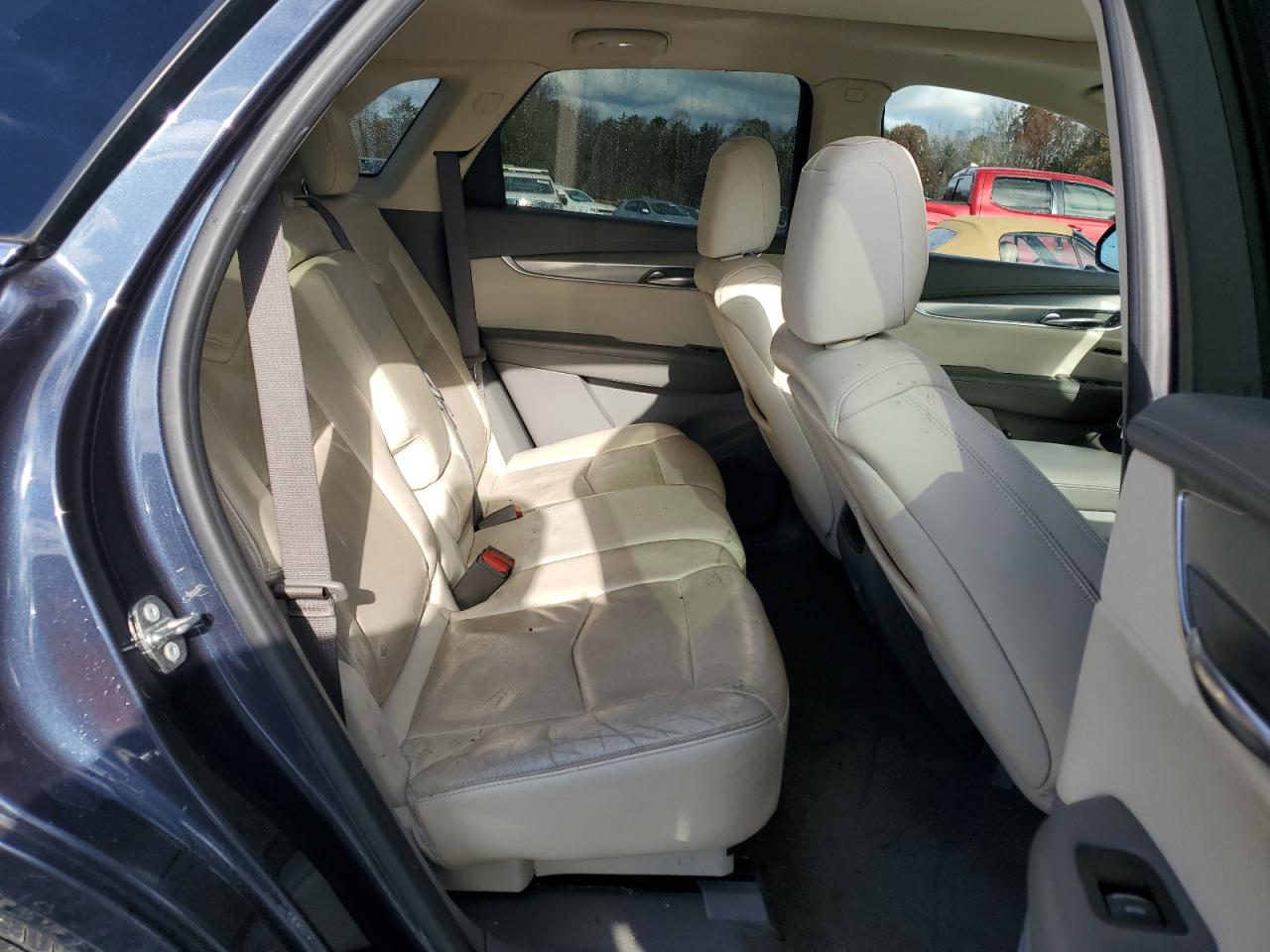 2018 Cadillac XT5 VIN 1GYKNCRS3JZ127364 Copart auction photo, front end damage thumbnail 11
