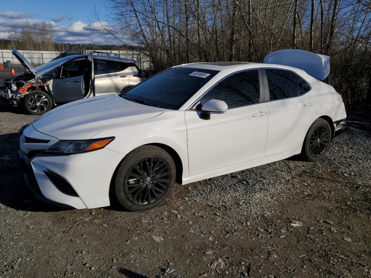 2018 Toyota Camry VIN 4T1B11HK4JU526414