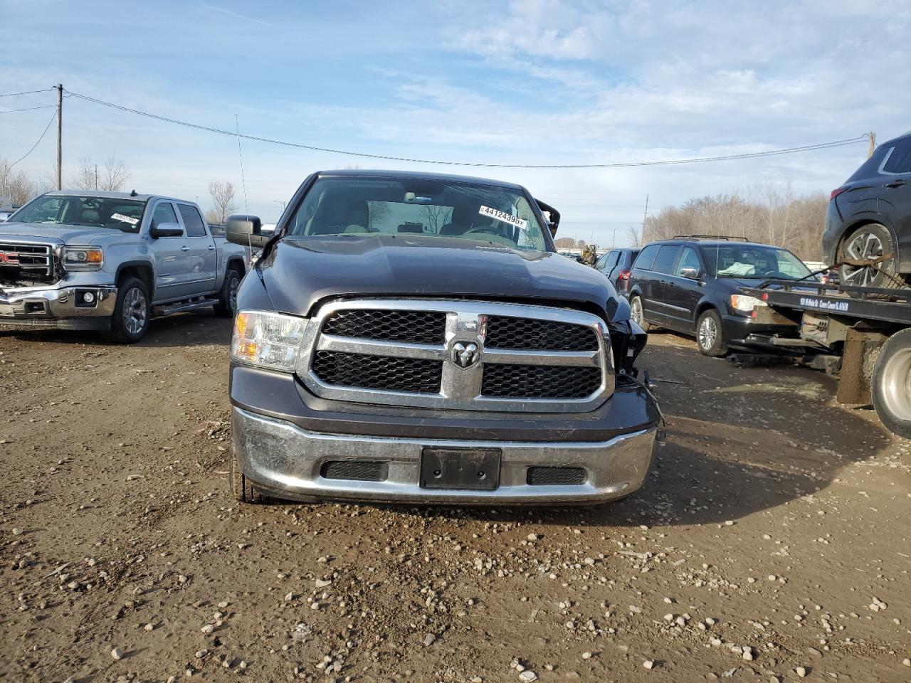 2019 RAM 1500 VIN 1C6RR6FG8KS733190 Copart auction photo, front end damage thumbnail 5