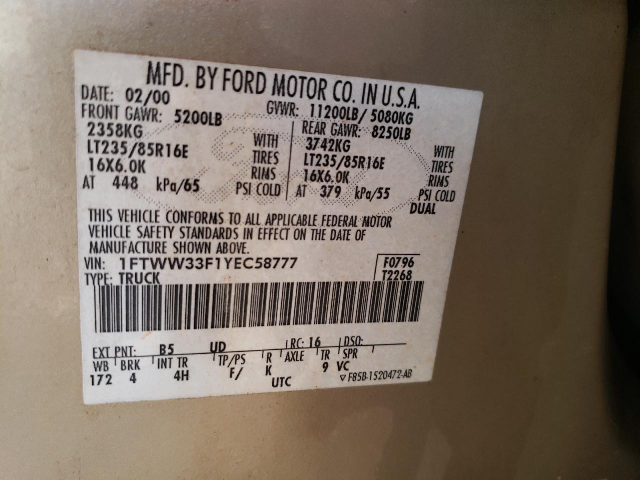 2000 Ford F350 VIN 1FTWW33F1YEC58777 Copart auction photo, all over damage thumbnail 13