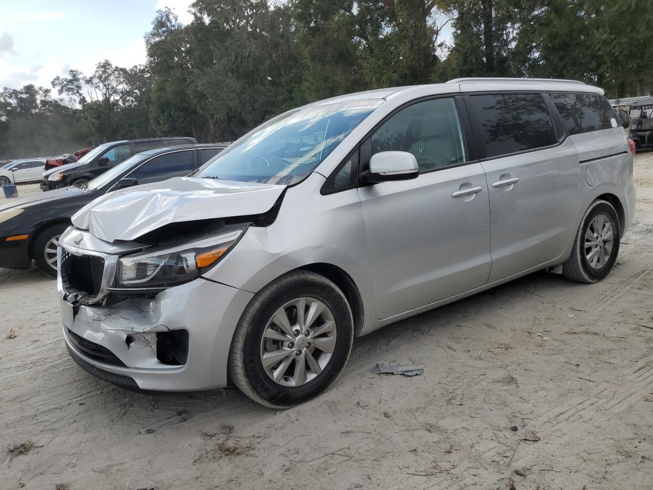 2016 KIA Sedona VIN KNDMB5C12G6084519