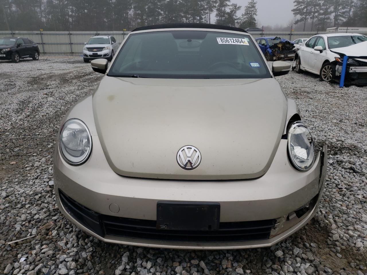 2013 Volkswagen Beetle VIN 3VW5X7ATXDM829306 Copart auction photo, front end / side damage thumbnail 5