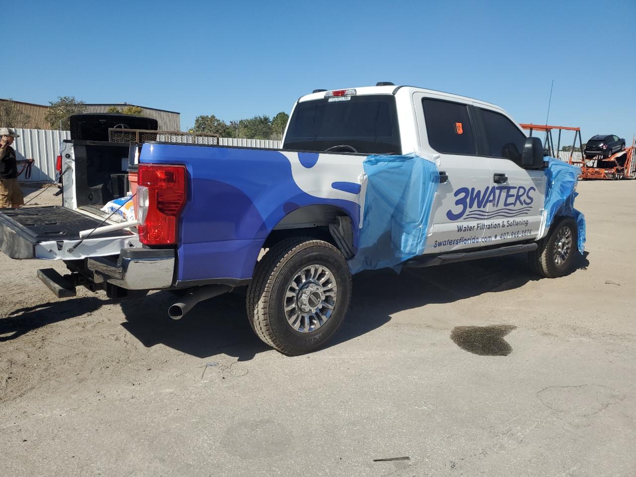 2021 Ford F250 VIN 1FT7W2B68MEE04442 Copart auction photo, side / front end damage thumbnail 3