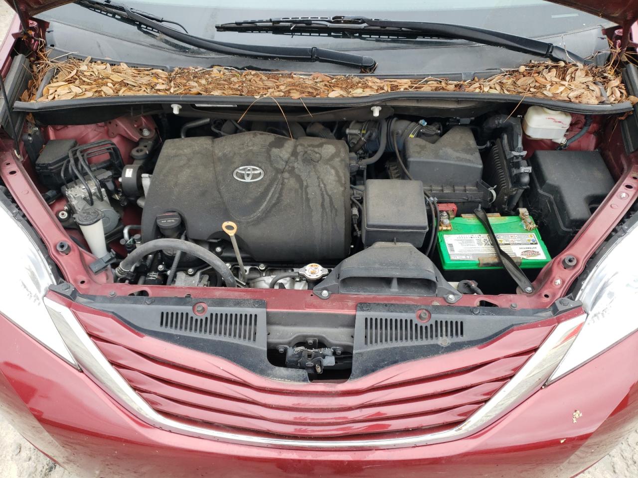 2017 Toyota Sienna VIN 5TDKZ3DCXHS844737 Copart auction photo, rear end / undercarriage damage thumbnail 12
