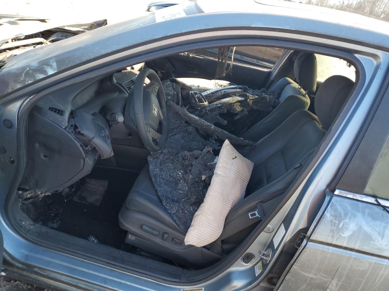 2011 Honda Accord VIN 1HGCP2F80BA078777 Copart auction photo, burn / minor dent/scratches damage thumbnail 7