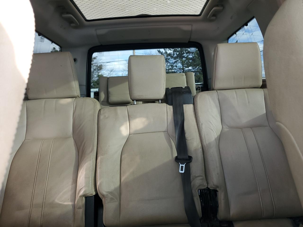 2014 Land Rover LR4 VIN SALAG2V62EA720127 Copart auction photo, minor dent/scratches damage thumbnail 10