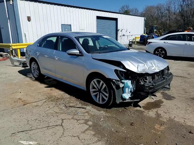 2017 Volkswagen Passat VIN 1VWGT7A33HC072728 Copart auction photo, front end damage thumbnail 14