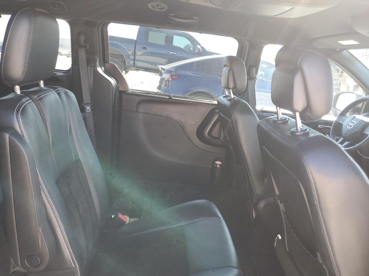 2017 Dodge Caravan VIN 2C4RDGCG9HR662125 Copart auction photo, rear end / front end damage thumbnail 11