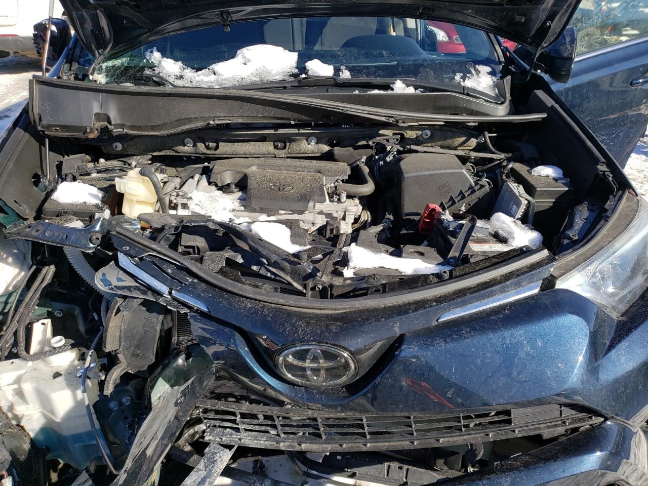 2018 Toyota RAV 4 VIN JTMBFREV7JJ738969 Copart auction photo, front end / minor dent/scratches damage thumbnail 14